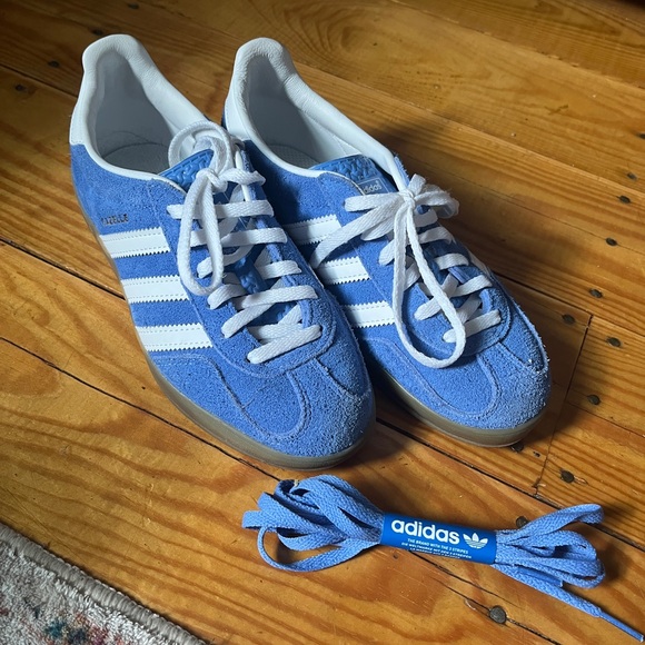 Adidas Blue Gazelle Size 36 2/3   / 5.5 - Picture 1 of 6